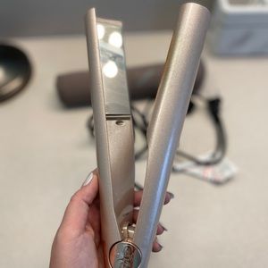 *SOLD*Tyme Hair Styler Curling Iron & Straightener